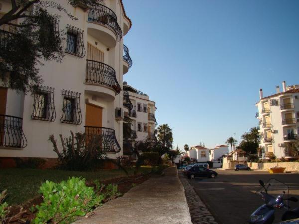 Estudio Sota-piscina Denia